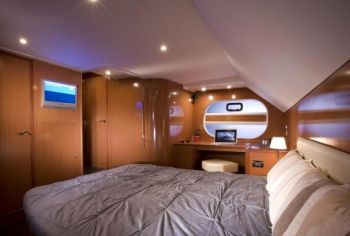 Beneteau ST 52 Stateroom