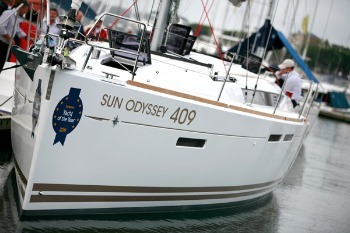 jeanneau-sun-odyssey-409.jpg