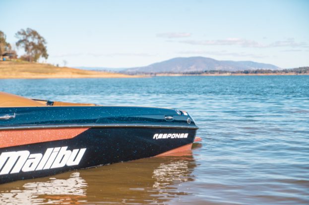 Malibu TXi Water-Ski Towboat