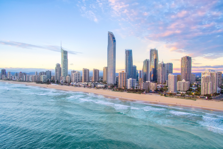 Gold Coast image. Discover the top 10 things to do in Queensland, Australia, from the Great Barrier Reef to the Outback.